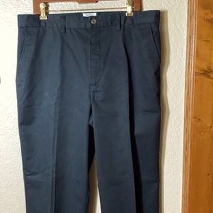 St. John’s Bay Men’s Dress Pants